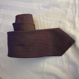 Brooks borthers burgandy tie 👔 ( new)